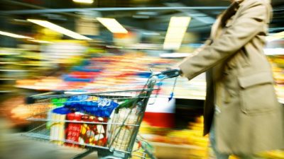 Aseguran que los argentinos volvieron a los hábitos de consumo del 2001