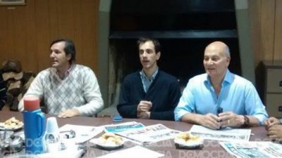 Venegas puso a un hombre de la Sociedad Rural a luchar contra la explotación en los campos