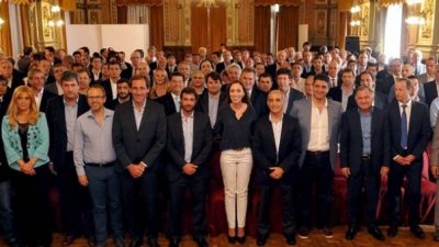 Vidal encara segundo semestre sin problemas de “caja”, pero con 109 municipios que piden asistencia