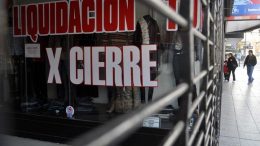En Rosario, 1.542 locales comerciales bajaron las persianas