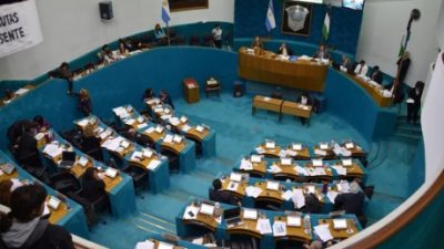 Acuerdo avalado: habrá 110 millones extras para los municipios de Río Negro este año