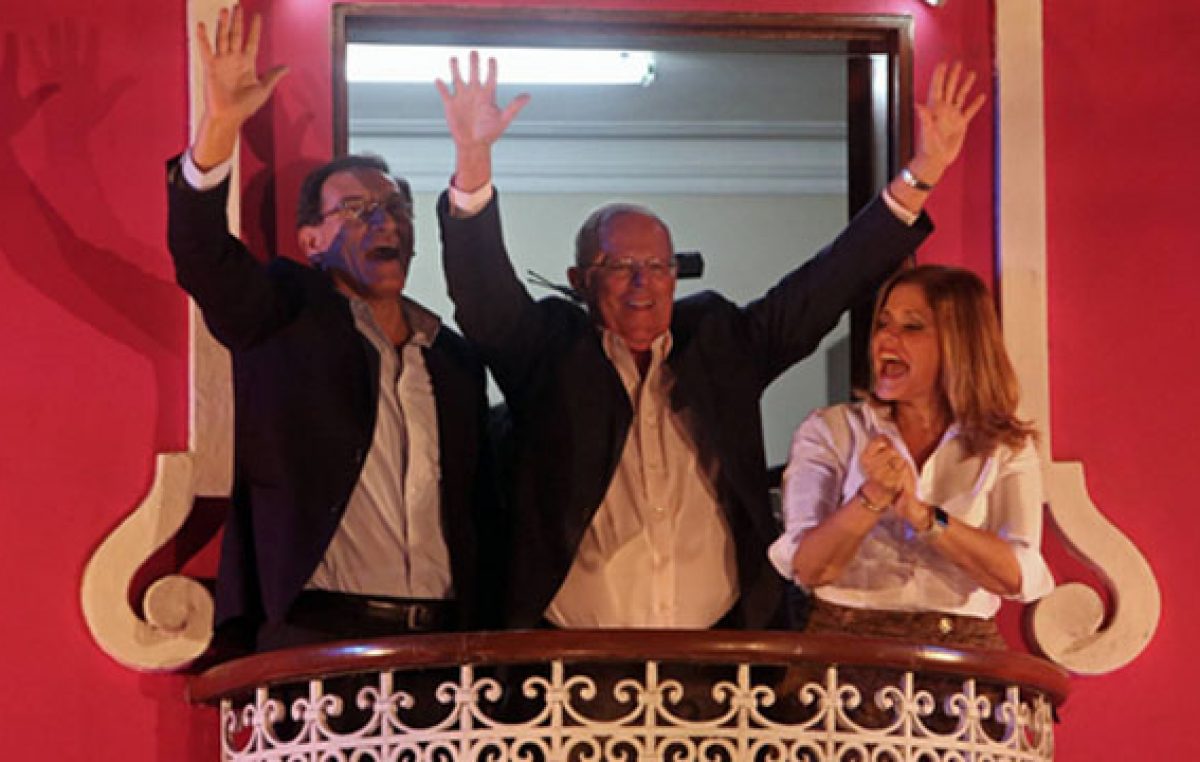 Kuczynski acaricia la presidencia de Perú por unos 90.000 votos