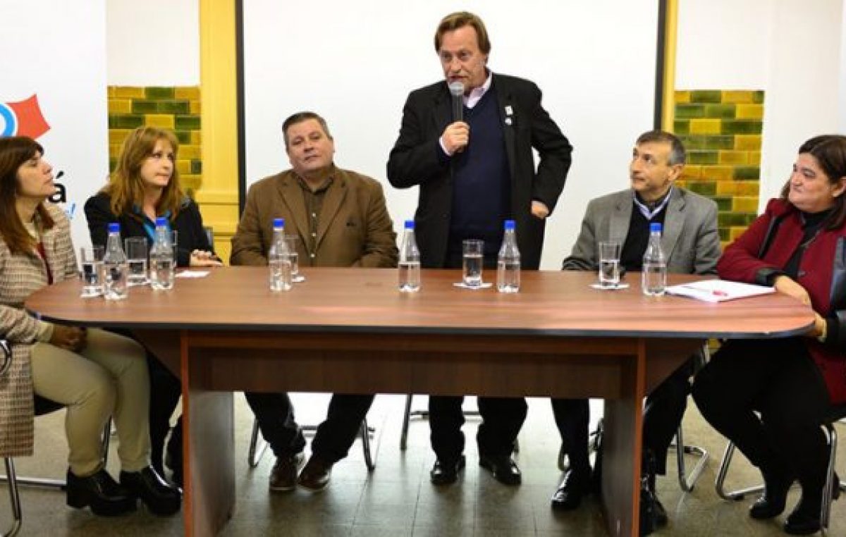 El Intendente de Paraná pretende replicar el modelo de gestión municipal aplicado en Córdoba