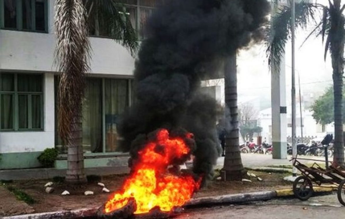 Instalarán una olla popular frente a la Municipalidad de Santa Elena