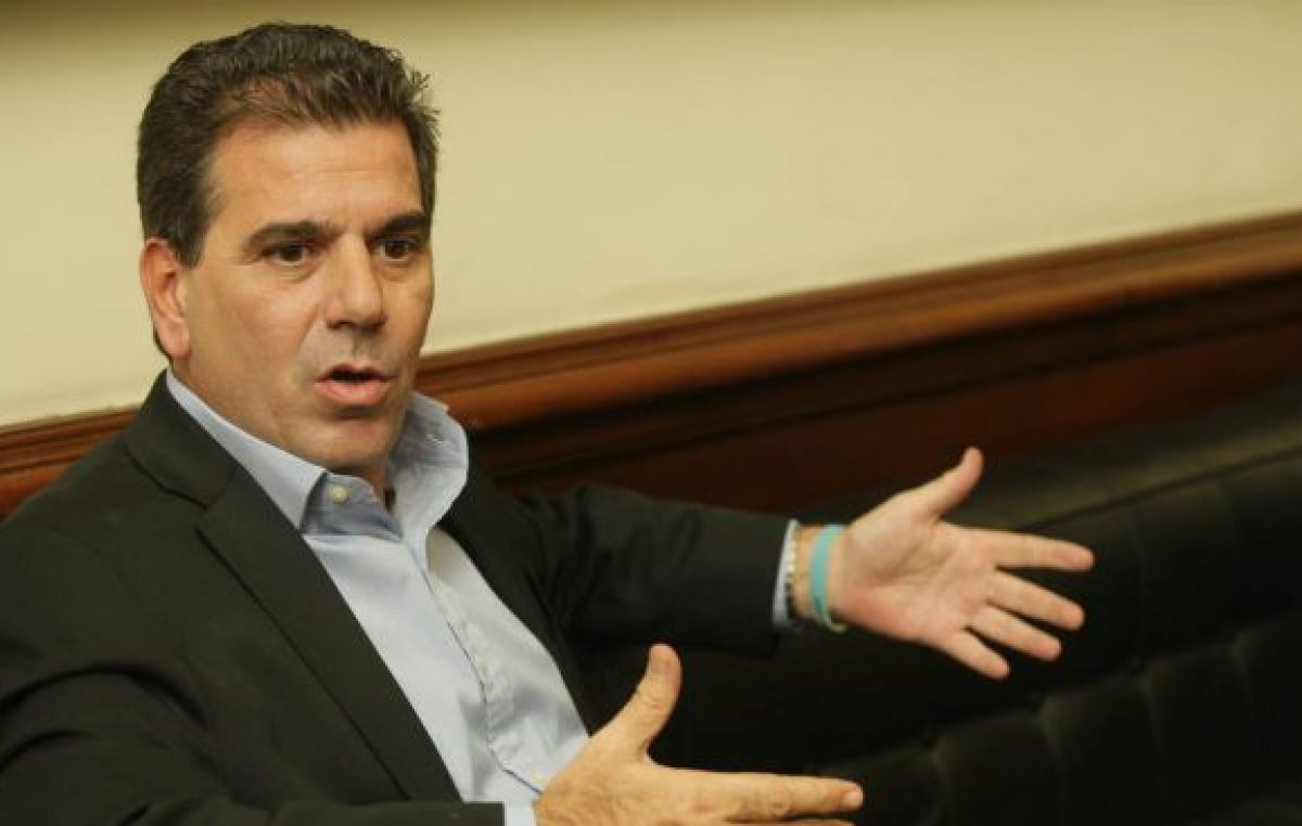 Todas las críticas conducen a Ritondo: intendentes se sienten «ninguneados» por sus políticas