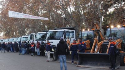 Las Heras suma vehículos para obras y servicios