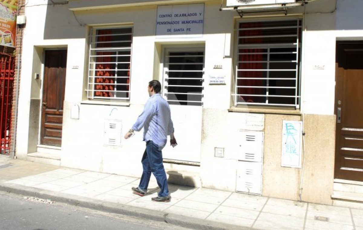 Jubilados municipales de Santa Fe piden el 3% de aumento que tuvieron los activos