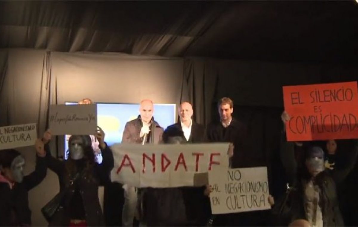 Tras polémicos dichos, Lopérfido renunció al cargo de ministro de Cultura porteño