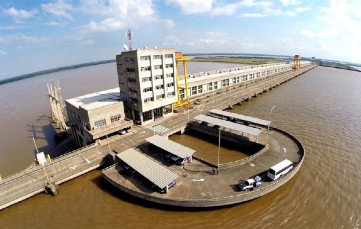 Misiones va a insistir por todos los canales para que Yacyretá liquide regalías sobre el total de la energía vendida en el país