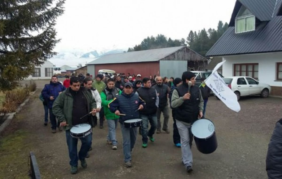 Cholila: el Municipio recibió ayuda desde Provincia para pagar los sueldos a empleados