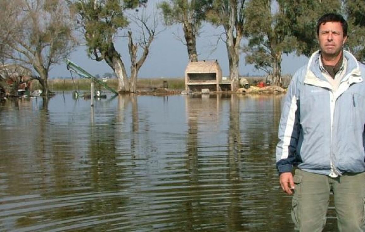 Canals sigue con el agua al cuello