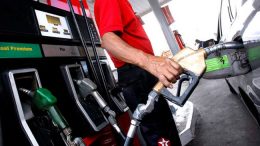 Proponen ampliar beneficios impositivos sobre el combustible en 5 distritos bonaerenses