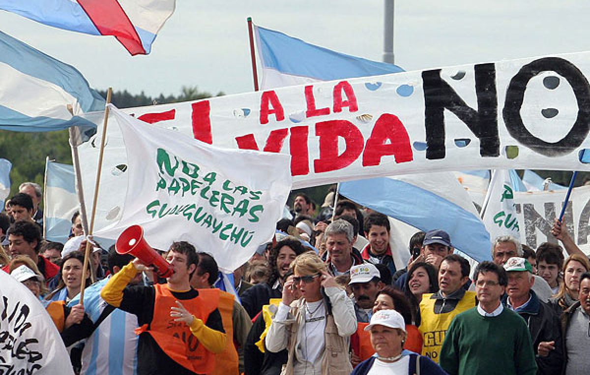 El municipio de Gualeguaychú rechazó la instalación de otra pastera en Uruguay