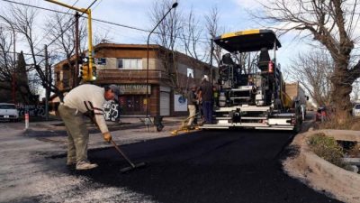 Asfaltan más de 50 cuadras de San Rafael