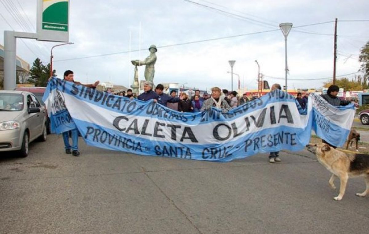 SOEMCO Caleta Olivia levantó corte de ruta a la espera del sueldo