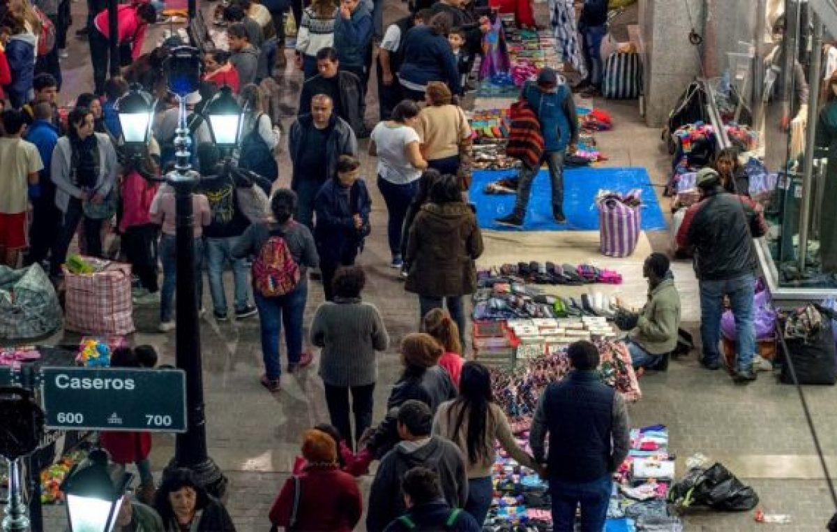La Municipalidad de Salta busca registrar a los manteros para mejorar el control