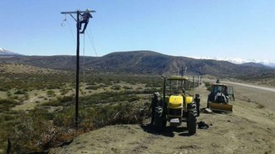 El día que llegó la luz a dos parajes del norte neuquino