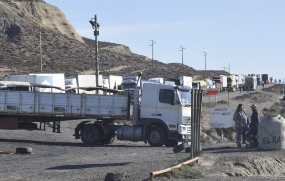 Municipales de Caleta Olivia cortarán hoy la ruta por quinto día hábil consecutivo