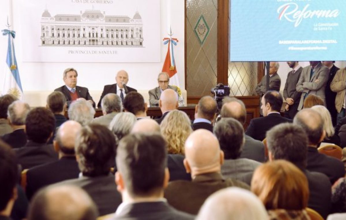 Lifschitz abrió un proceso histórico para reformar la Constitución de Santa Fe