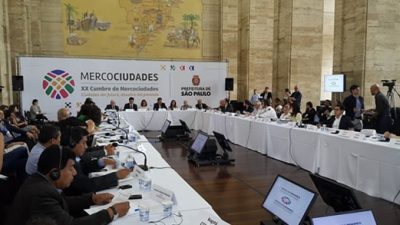Se desarrolla el seminario Cumbre de Mercociudades en Santa Fe