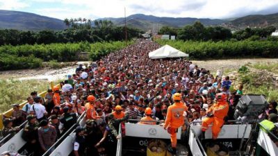 Venezuela y Colombia pactan la reapertura gradual de sus fronteras