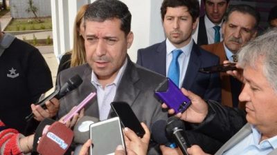 La Rioja: El gobernador rechazó aumentar fondos a Capital, pero igual hubo acuerdo