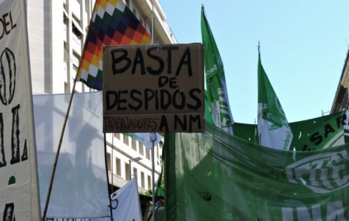 Según la AFIP, en los primeros cinco meses del año hubo casi cien mil despidos