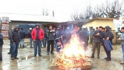 Municipales de El Maitén de retención de servicios