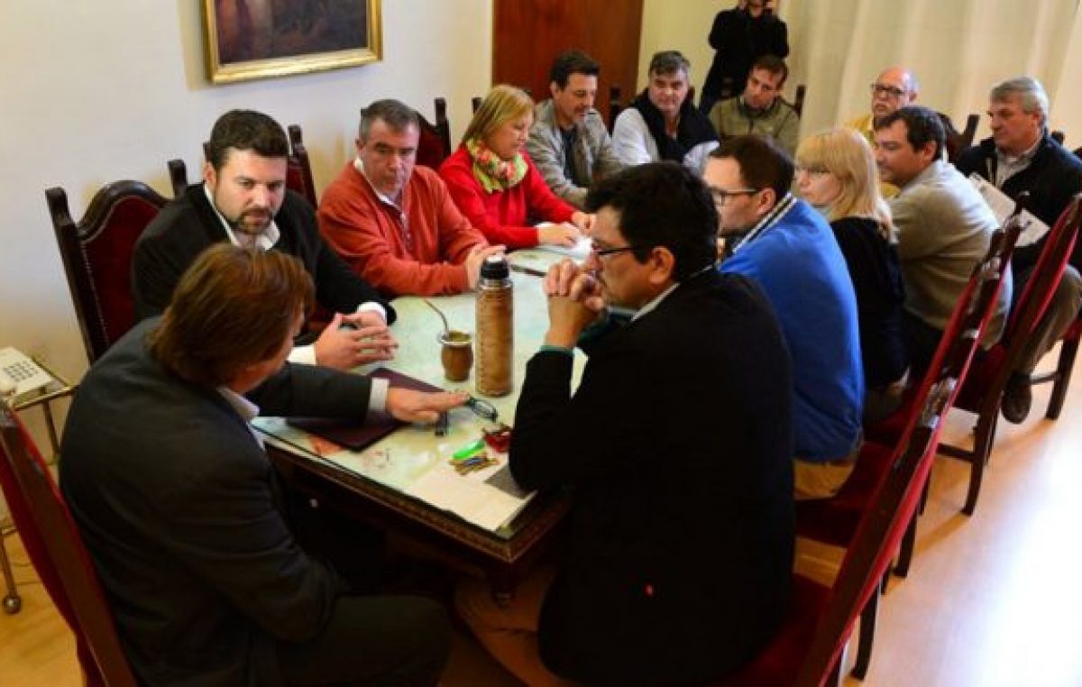 Paraná firmó un convenio de producción con los municipios de Federal y Ramírez