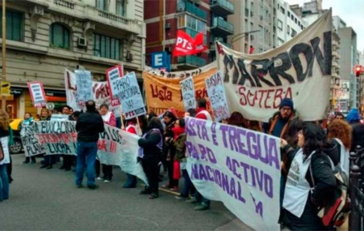 Arrancó un mes cargado de protestas