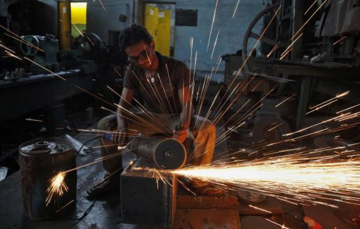 El empleo privado ya suma 6 meses de caída en Córdoba