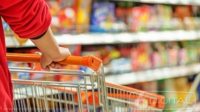 Una familia tipo necesitó en agosto $ 12.500 para no caer en la pobreza