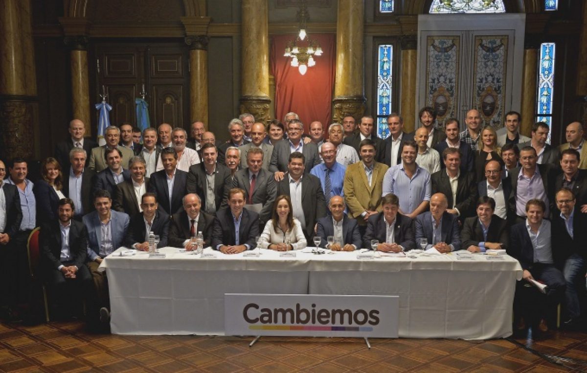 Cambiemos refuerza la relación con sus intendentes en una «pre-cumbre» nacional
