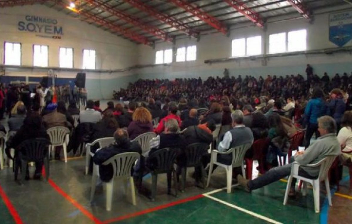 Municipales de Bariloche respondieron a la nota del intendente