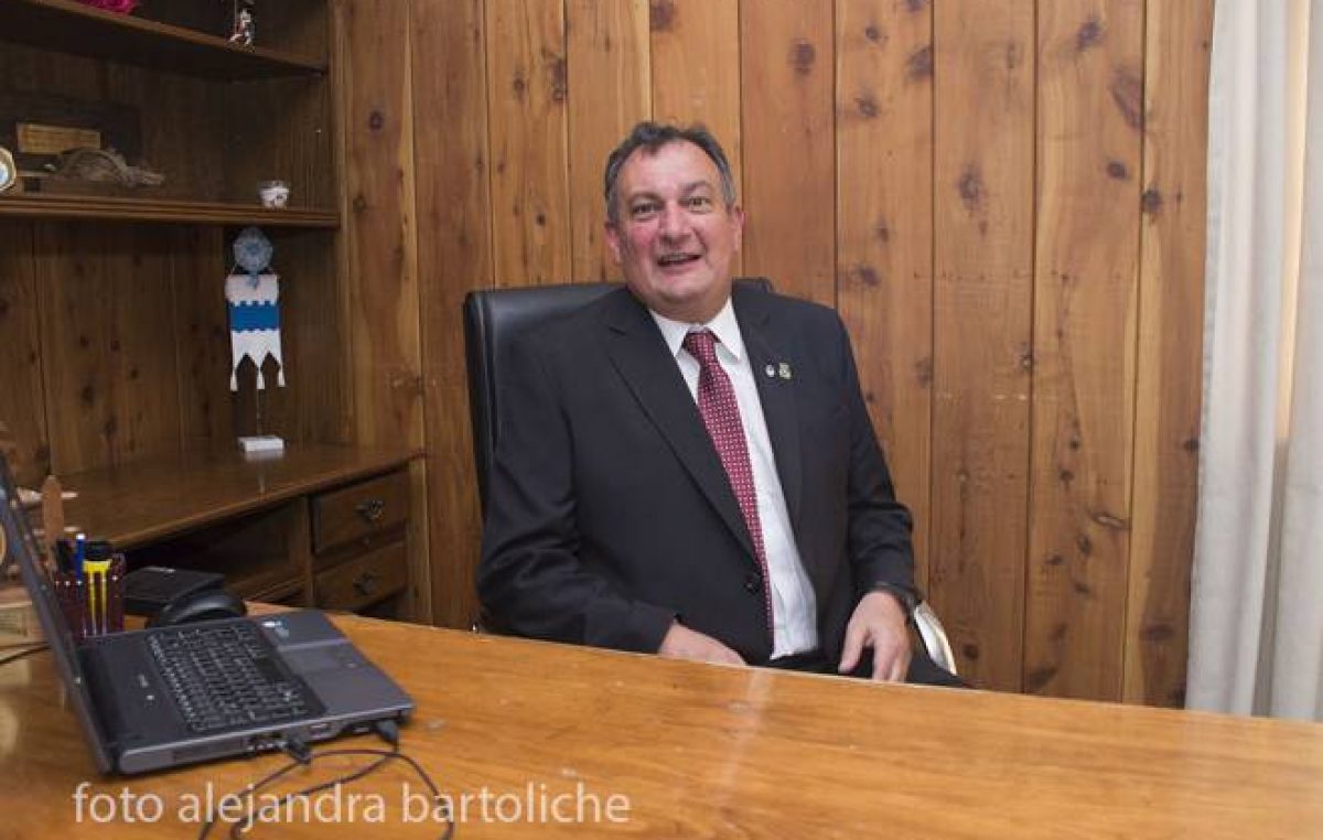 El Intendente de Bariloche modifica y crea nuevas áreas en el organigrama