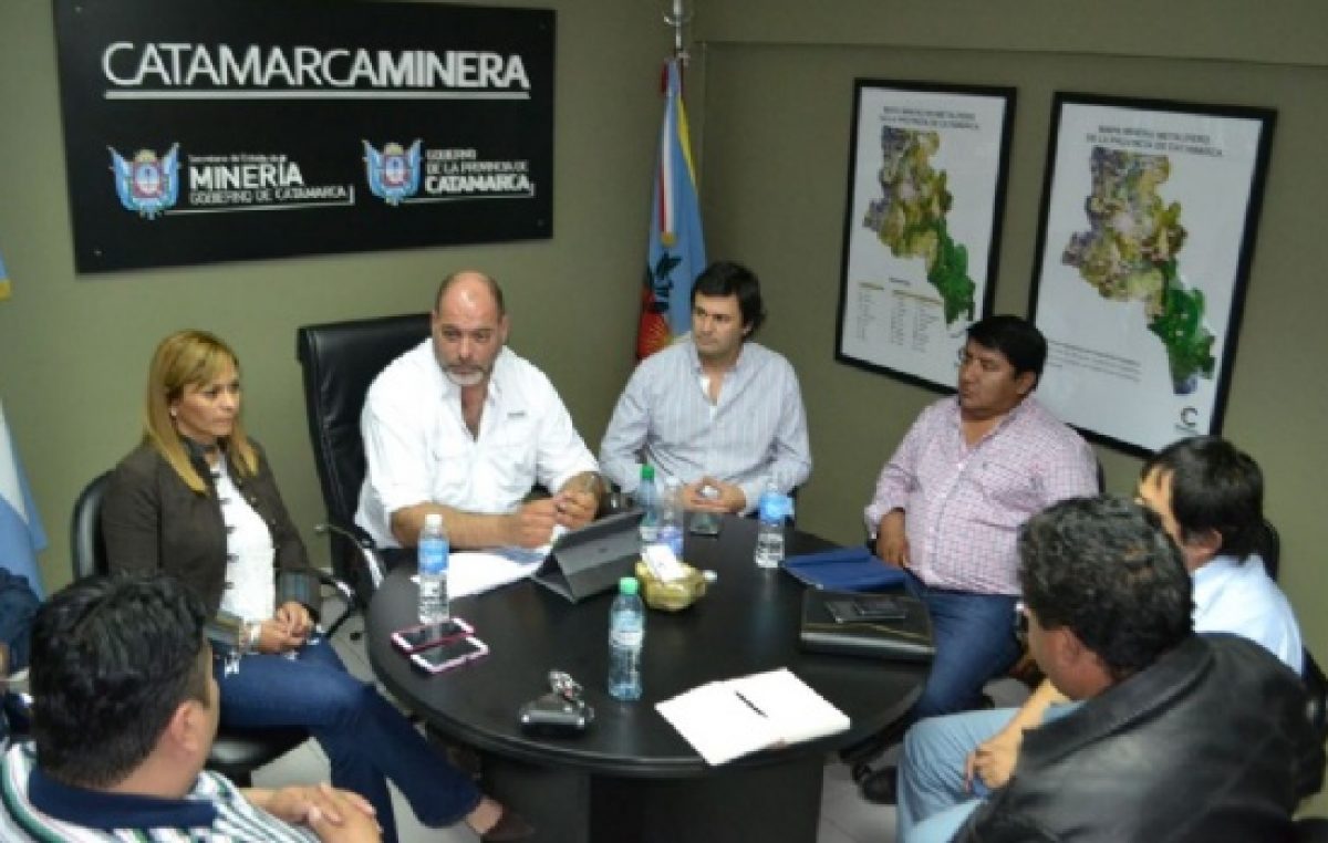 Intendentes catamarqueños, reunidos con el secretario de Minería