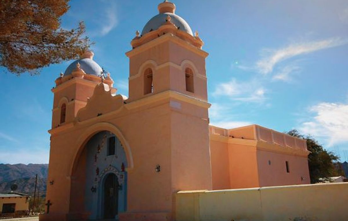 12 municipios salteños en la Feria Internacional de Turismo