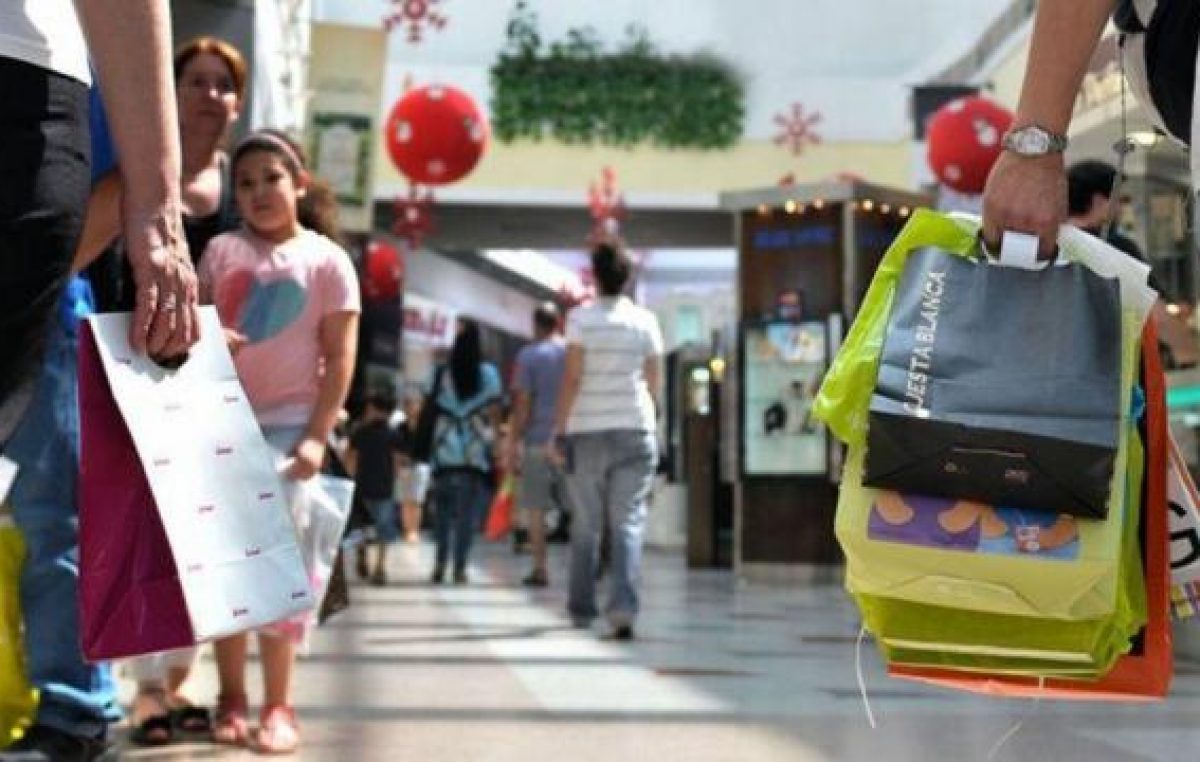 Las ventas minoristas cayeron 7,4% en agosto