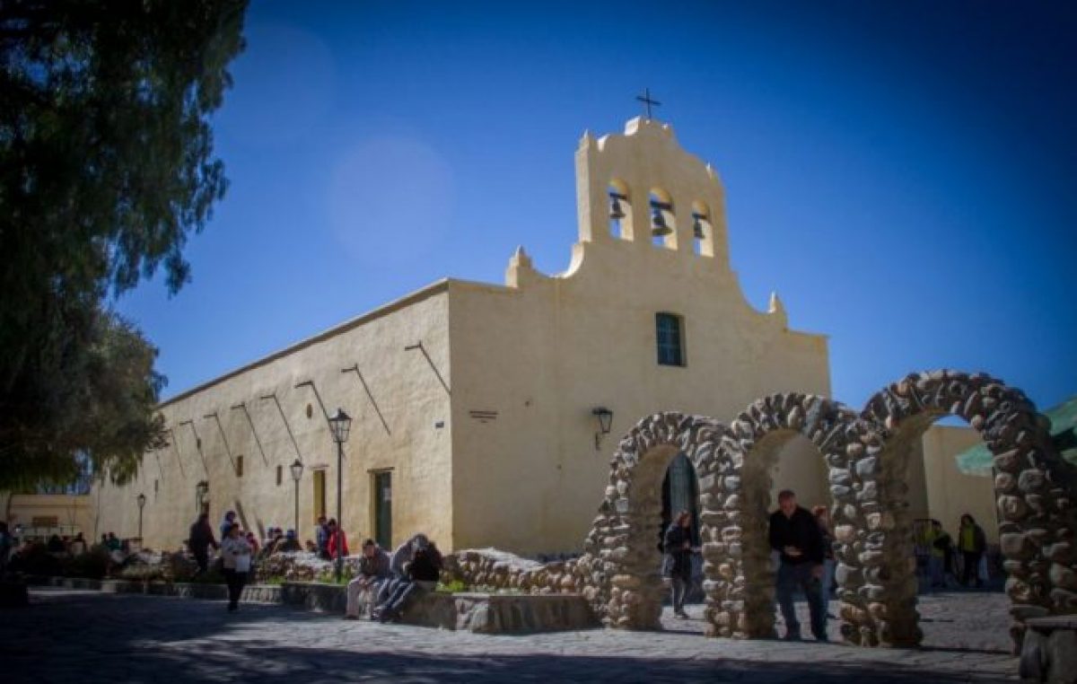 La magia de Cachi se suma a la de otros pueblos que siempre sorprenden