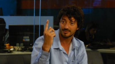 El intendente de Pinamar quiso negar que su sueldo fuera de 180 mil pesos, pero sus propios datos lo contradicen