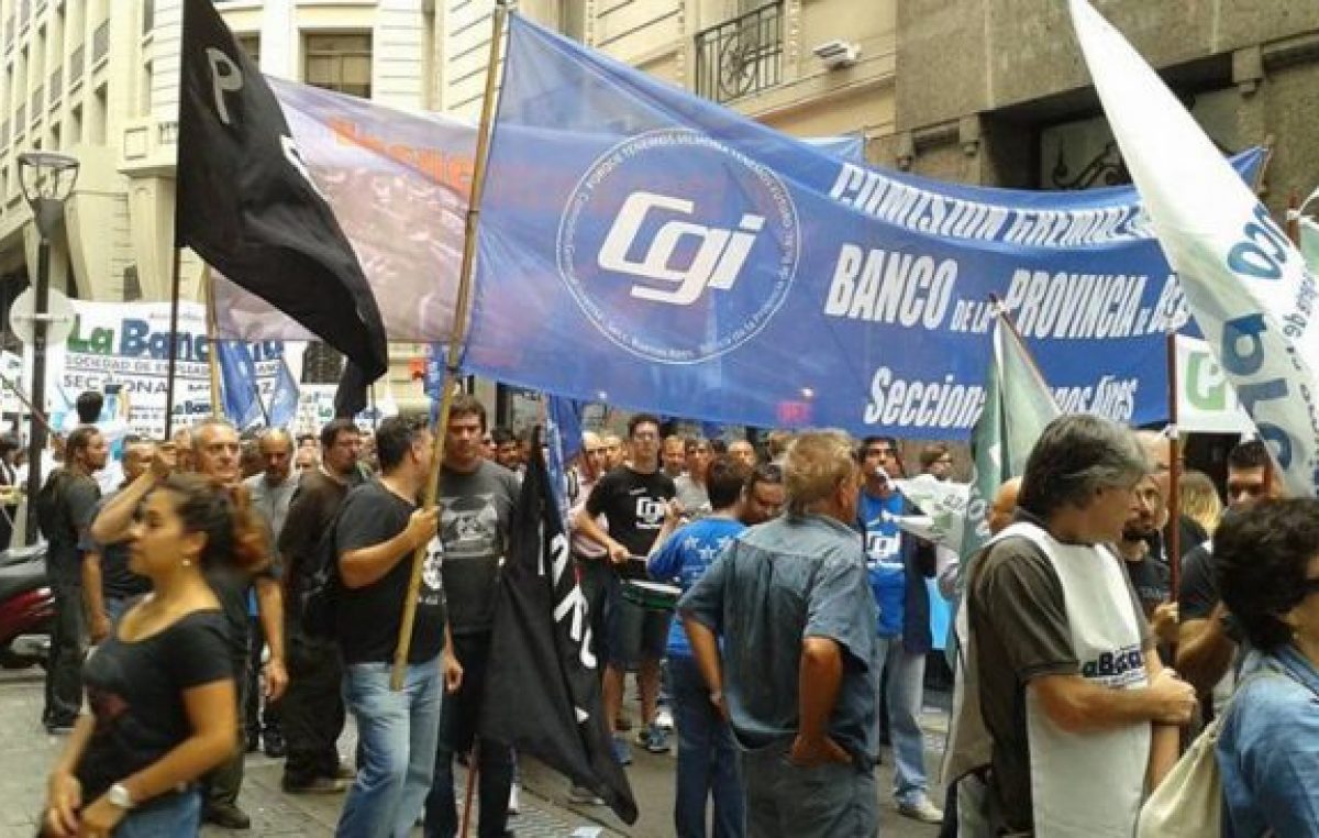 Los grandes derrotados son los sueldos