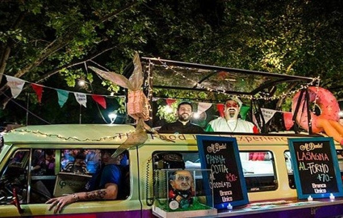 Funes avanzan en la legislación de los Food Trucks