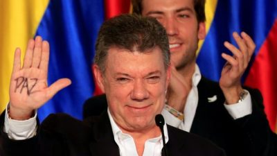 Santos fue galardonado con el Nobel de la Paz