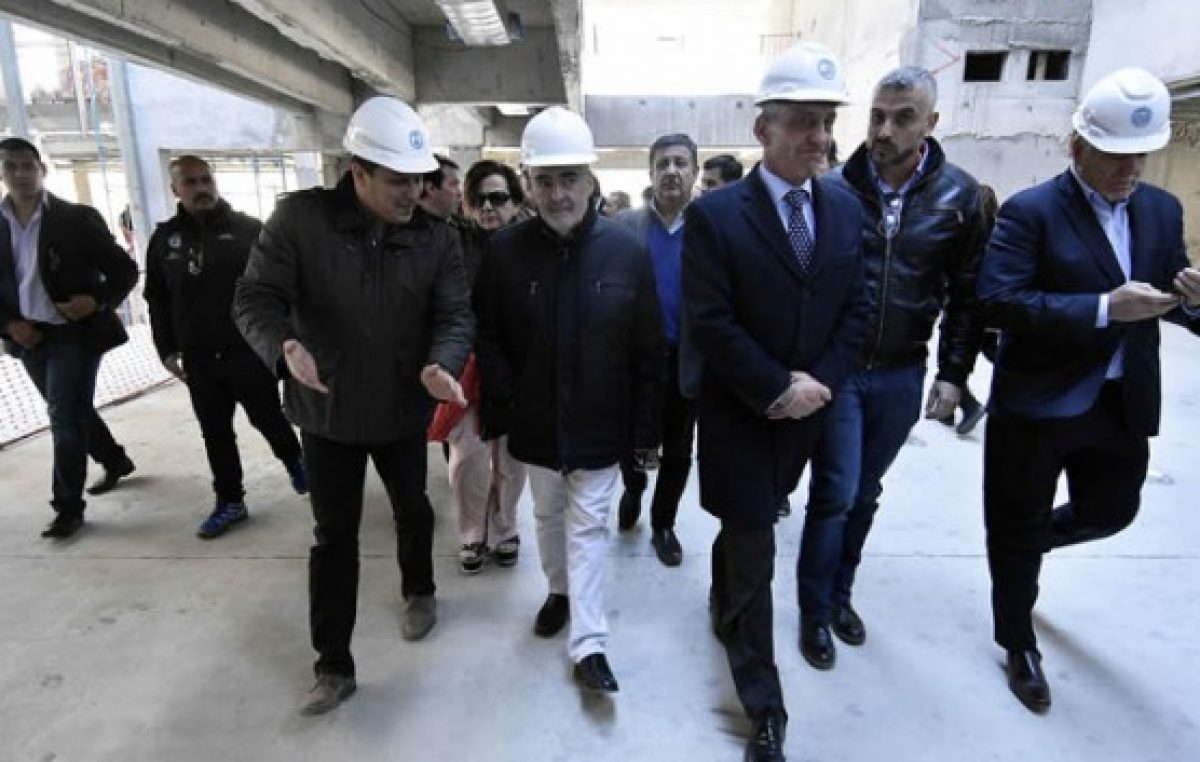 Chubut:  firman transferencias por más de $ 560 millones para municipios del Valle