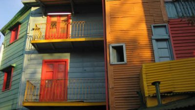 La Boca resiste y canta contra el desalojo