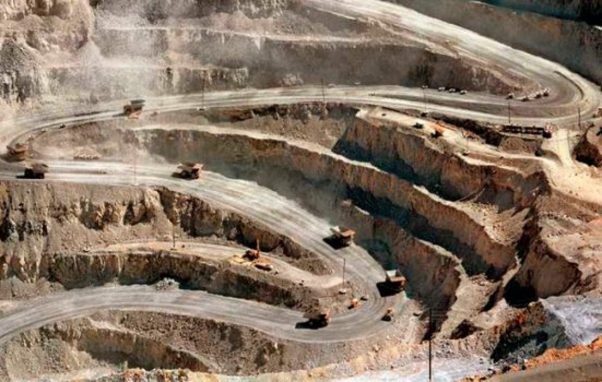 Sólo privilegios para la minería