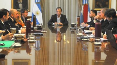 El gobernador de Entre Ríos pidió más austeridad a sus funcionarios «para lograr equilibrio fiscal»