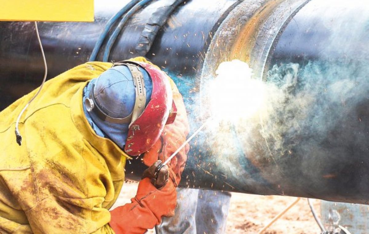 Alertaron que la industria caerá 4,5% este año y se perderán 50 mil empleos
