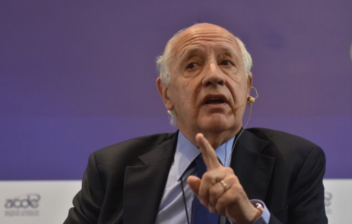 Lavagna: «Este modelo termina en un colapso»