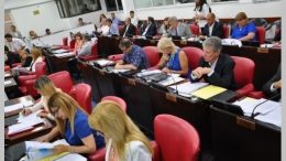 Condonan deudas a municipios chaqueños